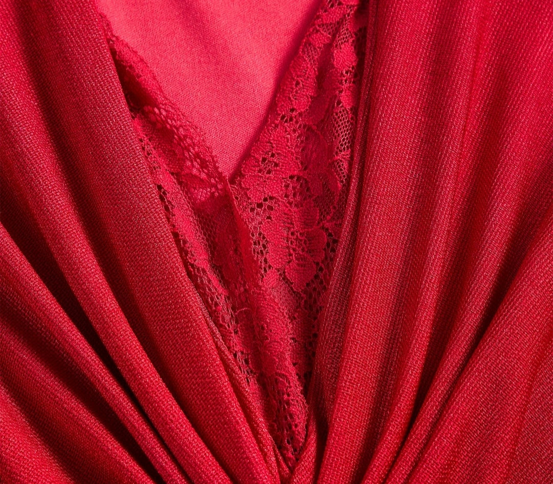 Vestido largo elegante de manga larga, escote en V drapeado con detalle de encaje